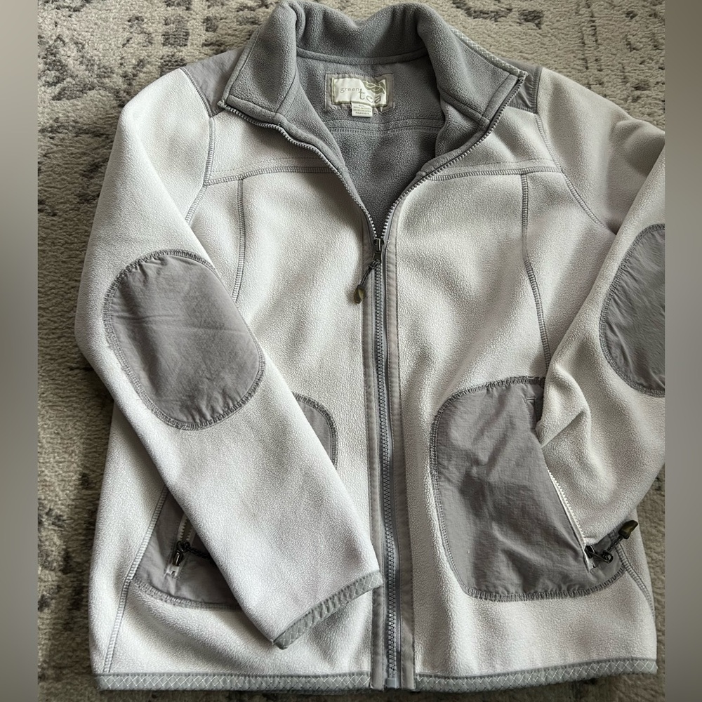 Women’s Green Tea small zip up jacket